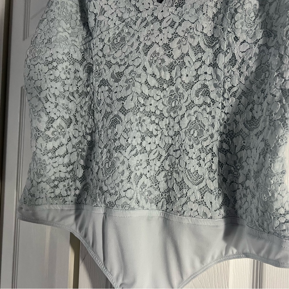 Express Lace Bodysuit (X-Large) - Picture 5 of 10